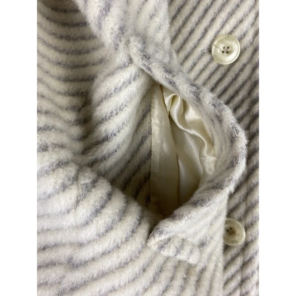 Vintage 1960's Union Made Womens M Cream Gray Diagonal‎ Striped Wool Button Coat